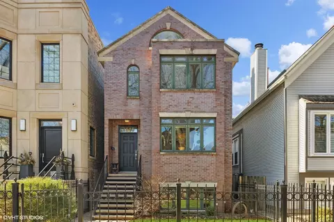3640 N Marshfield Ave, Chicago, IL 60613