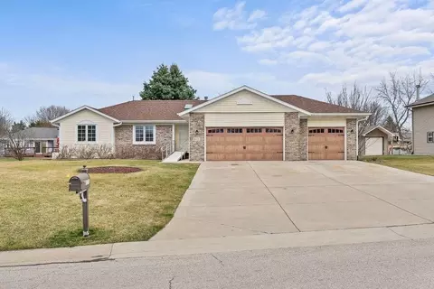 6171 Mulford Hls, Loves Park, IL 61111