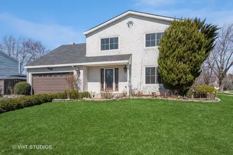 2786 Springdale Cir, Naperville, IL 60564