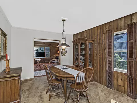 Dining - 85 Williamsburg Rd, Evanston, IL 60203 photo 1 of 2