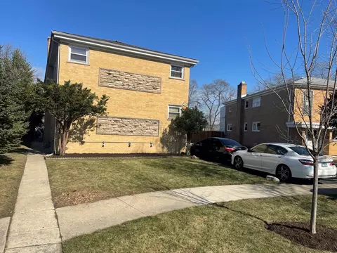 229 S Hale St, Addison, IL 60101 photo 2