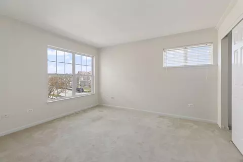 372 Vaughn Cir, Aurora, IL 60502 photo 22