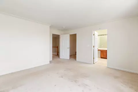 372 Vaughn Cir, Aurora, IL 60502 photo 15