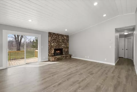 16905 Hebron Rd, Harvard, IL 60033 photo 14
