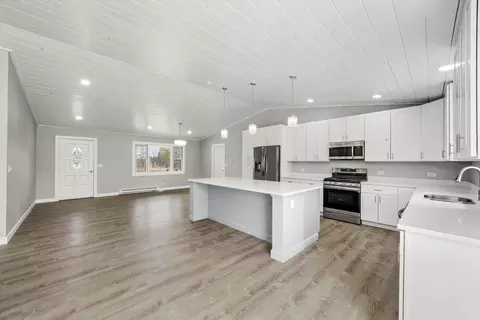 16905 Hebron Rd, Harvard, IL 60033 photo 8