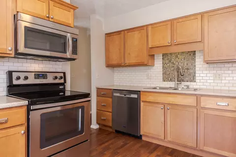 Kitchen - 1812 Johnson Dr, Normal, IL 61761 photo 2 of 3