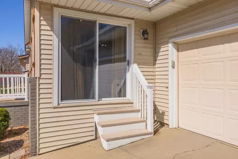 Exterior - 1812 Johnson Dr, Normal, IL 61761 photo 9 of 9