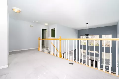 Entry Way - 948 Treeline Ct, Lockport, IL 60441 photo 5 of 5