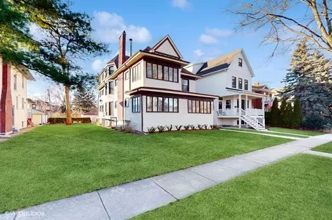 3122 Wisconsin Ave, Berwyn, IL 60402