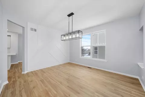 Dining - 5336 Shotkoski Dr, Hoffman Estates, IL 60192 photo 1 of 2