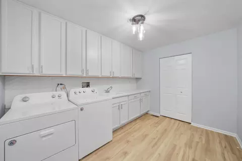 Other - 5336 Shotkoski Dr, Hoffman Estates, IL 60192 photo 2 of 6