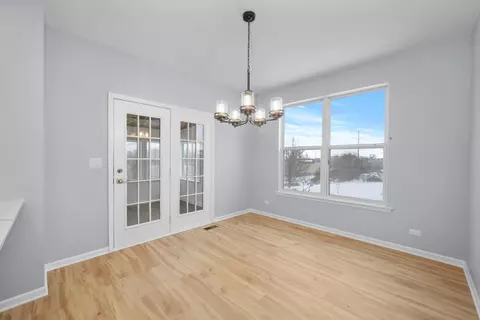 Dining - 5336 Shotkoski Dr, Hoffman Estates, IL 60192 photo 2 of 2