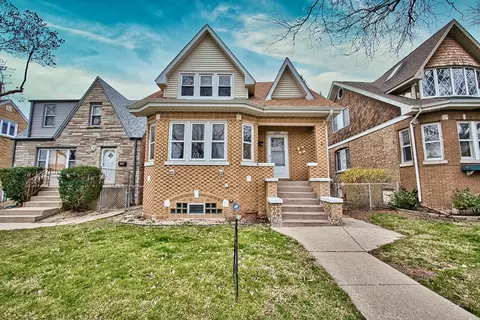 3540 N Pioneer Ave, Chicago, IL 60634