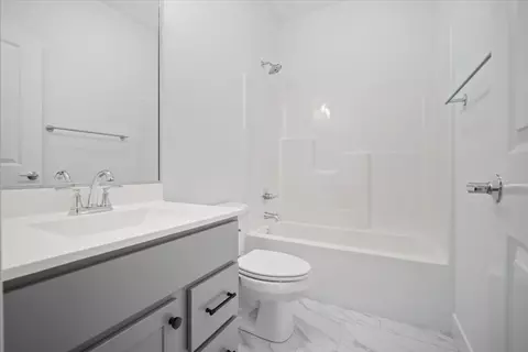 Bath - 2706 Handel Dr, Bloomington, IL 61704 photo 1 of 5