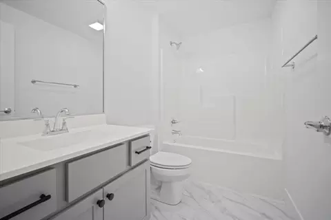 Bath - 2706 Handel Dr, Bloomington, IL 61704 photo 5 of 5