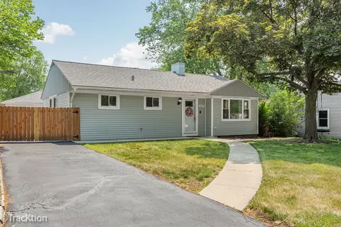 669 N Garfield St, Lombard, IL 60148