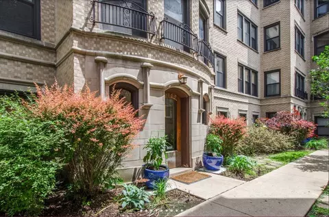 2109 W Arthur Ave #1S, Chicago, IL 60646