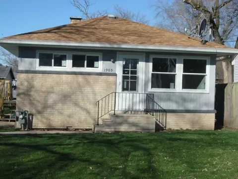 1905 N Lasalle St, Ottawa, IL 61350