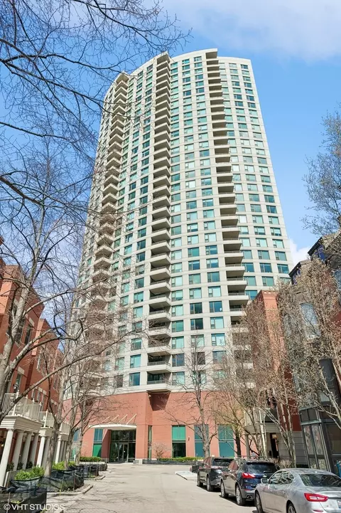 501 N Clinton St #2605, Chicago, IL 60654