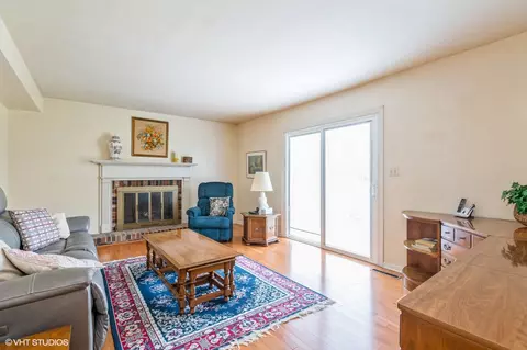 Living - 515 Skyline Dr, Algonquin, IL 60102 photo 1 of 1