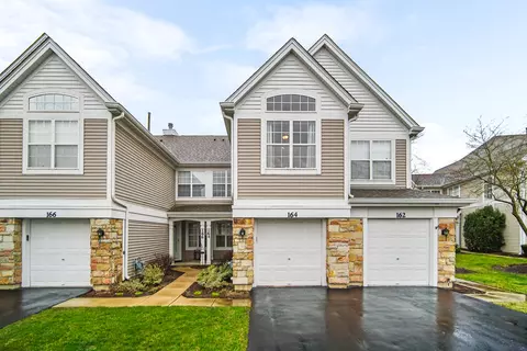 164 Fairfield Ln, Carol Stream, IL 60188
