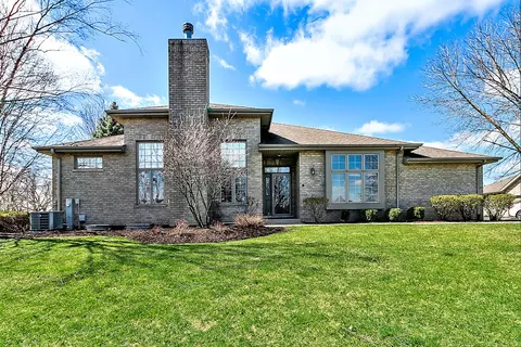 20188 Crystal Lake Way, Frankfort, IL 60423