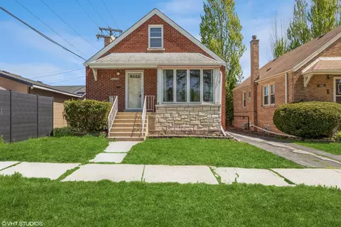 4315 Clinton Ave, Stickney, IL 60402