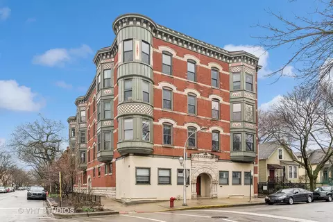 3057 N Seminary Ave #4N, Chicago, IL 60657
