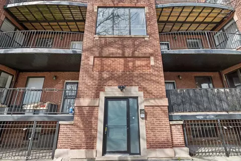3740 W Wrightwood Ave #1N, Chicago, IL 60647
