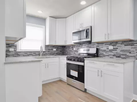 Kitchen - 143 E 119th Pl, Chicago, IL 60628 photo 3 of 4