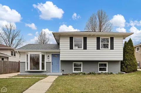 312 N Grace St, Lombard, IL 60148