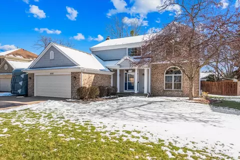 5125 Spruce Pointe Dr, Gurnee, IL 60031