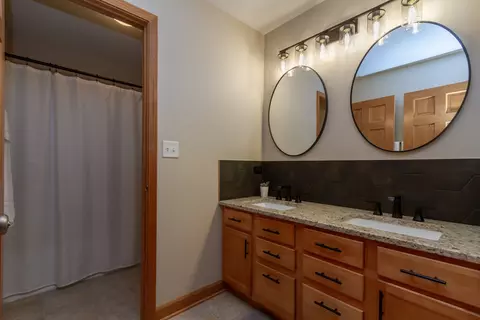 3053 Chalkstone Ave, Elgin, IL 60124 photo 26