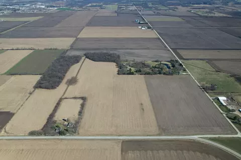 23200 Streit Rd, Harvard, IL 60033 photo 2