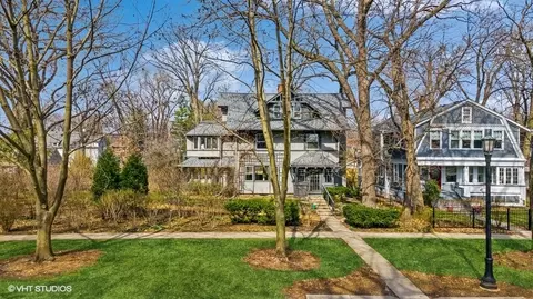 2319 Lincoln St, Evanston, IL 60201
