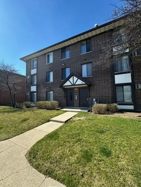 1008 Centurion Ln #12, Vernon Hills, IL 60061