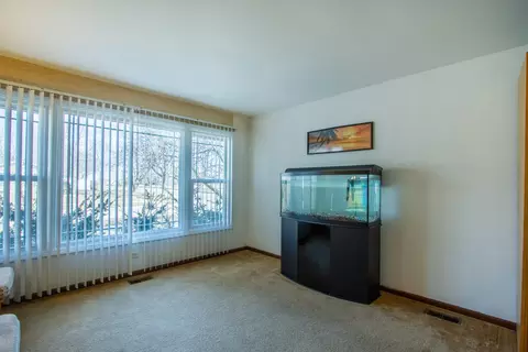 761 E Juniper Dr, Palatine, IL 60074 photo 12