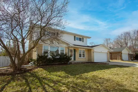 761 E Juniper Dr, Palatine, IL 60074 photo 2