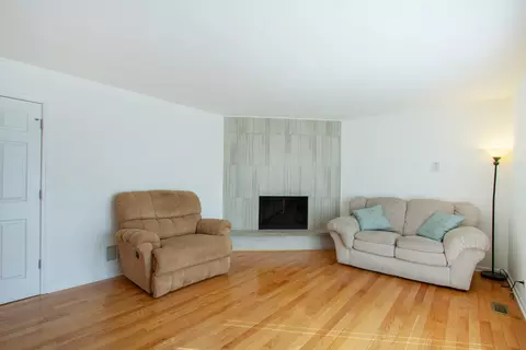 761 E Juniper Dr, Palatine, IL 60074 photo 8
