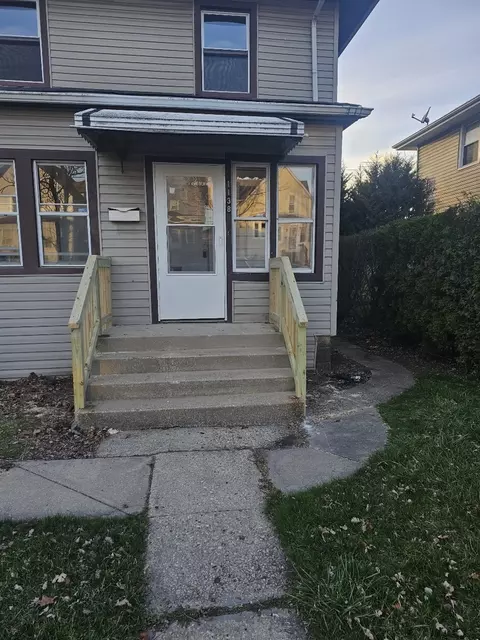 1138 Emerald Ave, Chicago Heights, IL 60411