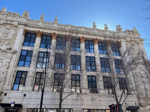 1635 W Belmont Ave #410, Chicago, IL 60657