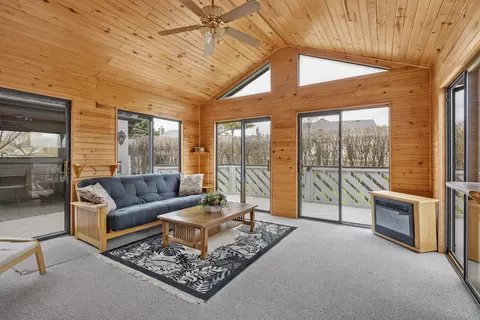 Living - 1850 Harvard Ln, New Lenox, IL 60451 photo 1 of 6