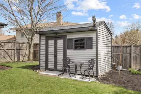 Exterior - 1850 Harvard Ln, New Lenox, IL 60451 photo 8 of 13
