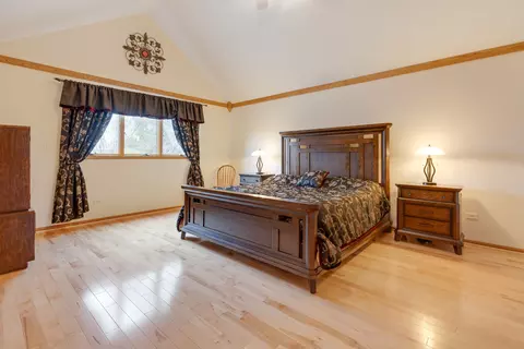 Bedroom - 1850 Harvard Ln, New Lenox, IL 60451 photo 2 of 4