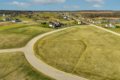 7776 Bentgrass Cir, Yorkville, IL 60560
