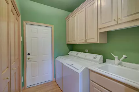 Other - 6436 Emerald Ct, Willowbrook, IL 60527 photo 7 of 13