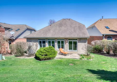 Exterior - 6436 Emerald Ct, Willowbrook, IL 60527 photo 5 of 5