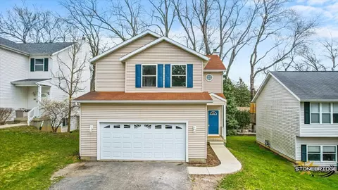1106 Jackson Ave, Wauconda, IL 60084