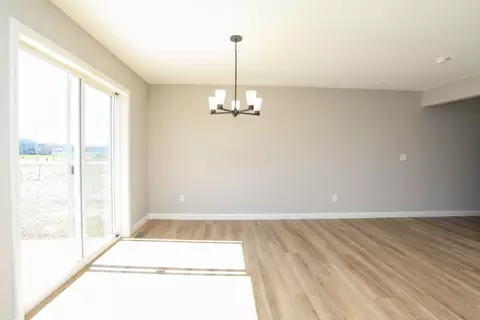Dining - 505 Wild Turkey Ln, Normal, IL 61761 photo 2 of 2