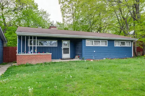39226 N North Ave, Beach Park, IL 60099